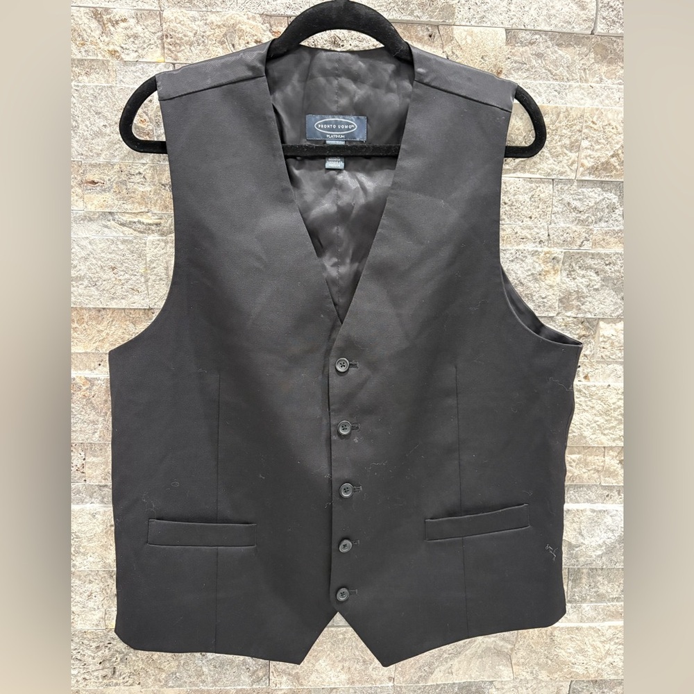 Men's‎ Black Button-Up Vest size L 100% wool